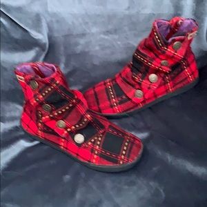 Blowfish red plaid fabric booties